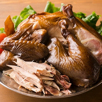 安心安全な平飼い飼育　絶品スモークチキン 