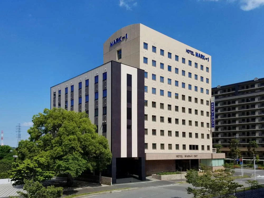 ホテルマークワンCNTの外観