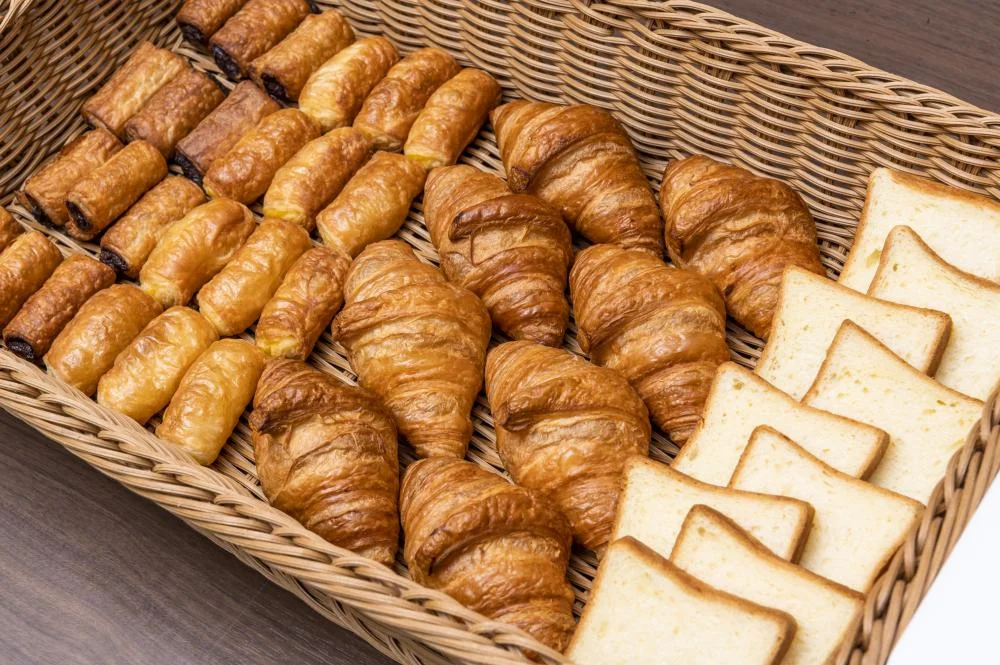 ホテルマークワンCNTの朝食のパン
