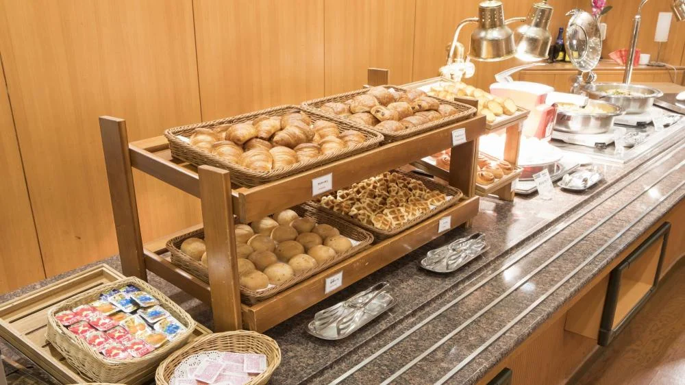 ホテルマイステイズプレミア成田の朝食のパン