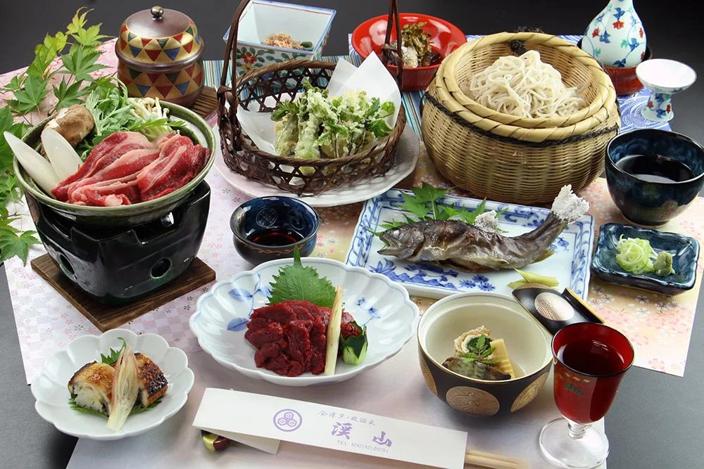 会津芦ノ牧温泉 渓流の宿 渓山 夕食