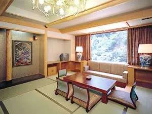 穴原温泉　渓苑　花の瀬の部屋