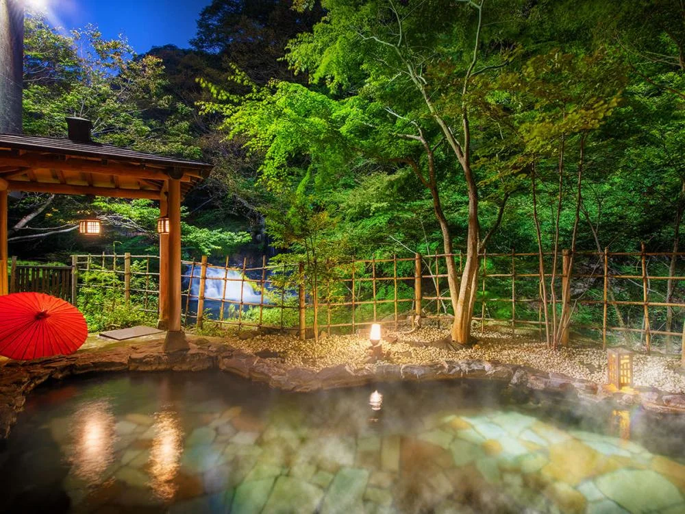 会津東山温泉 原瀧(はらたき) 大浴場☆