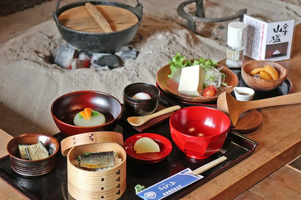 ふるさと懐石 志ぐれ亭 お土産店