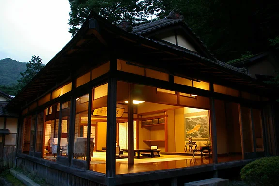 会津東山温泉 向瀧 スイート