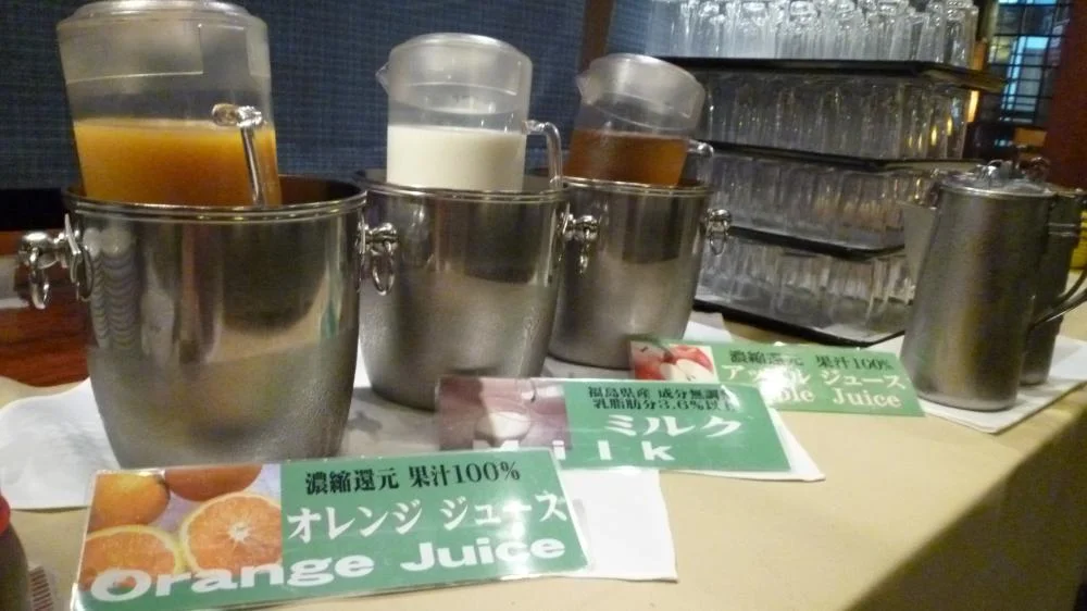 スターホテル郡山の朝食のドリンク