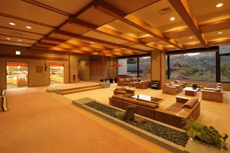 群馬県・老神温泉 仙郷のラウンジ