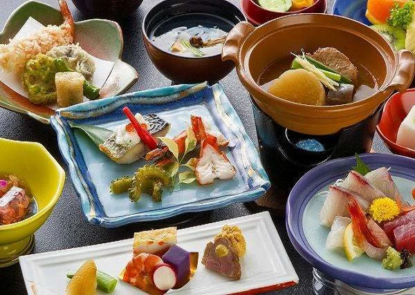 温泉ホテル中原別荘（客室禁煙・耐震改修済）の夕食