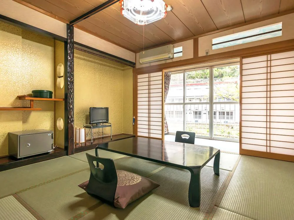 妙見温泉　ねむの部屋