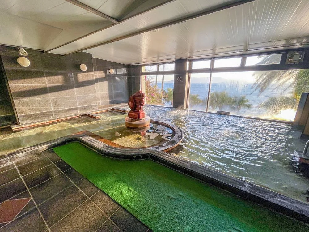 志布志湾　大黒リゾートホテルの大浴場