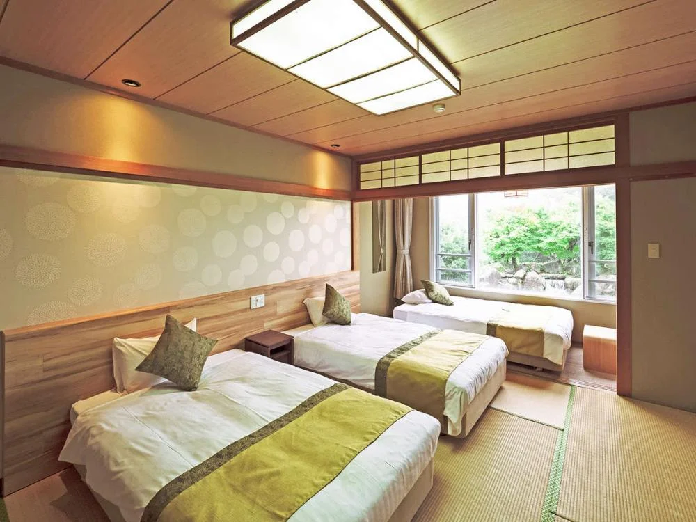 ＳＰＡ　ＨＯＴＥＬ　ＹＵＴＴＡＲＩＫＡＮ（旧　ゆったり館）の部屋