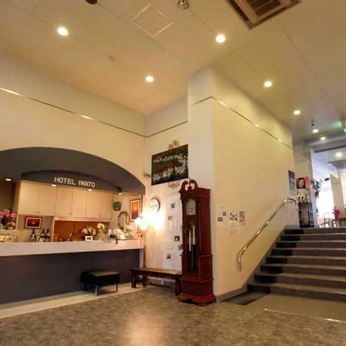 空と海を臨む宿　Ocean　Hotel　Iwato（旧：枕崎観光ホテル　岩戸） ロビー
