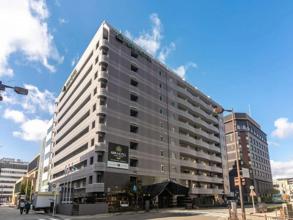 アパホテル<京都駅前>の外観