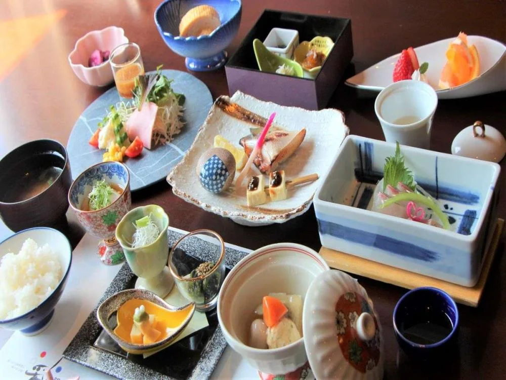 湯の山温泉 彩向陽(いろどりこうよう)の朝食