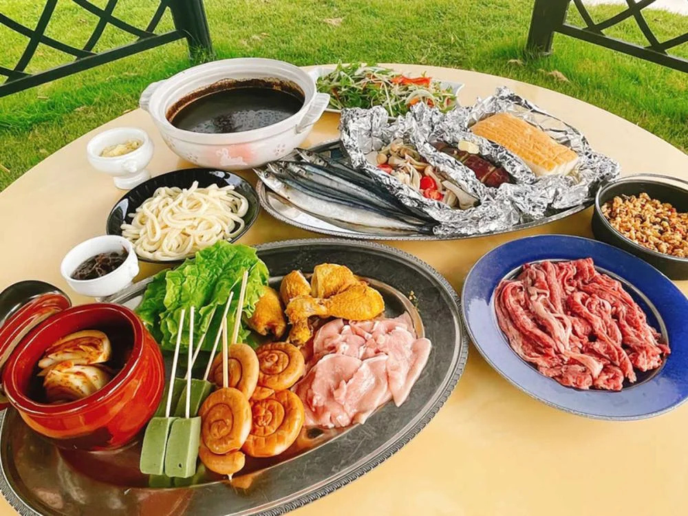 青山ガーデンリゾート ホテルローザブランカの夕食
