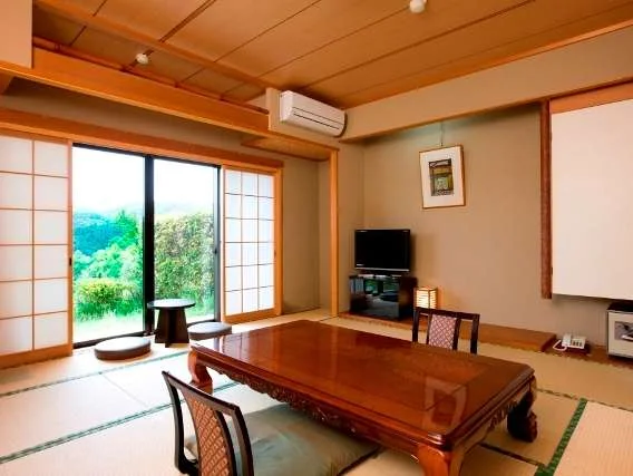 香落渓温泉 名香の湯 展望露天風呂 青蓮寺レークホテルの部屋