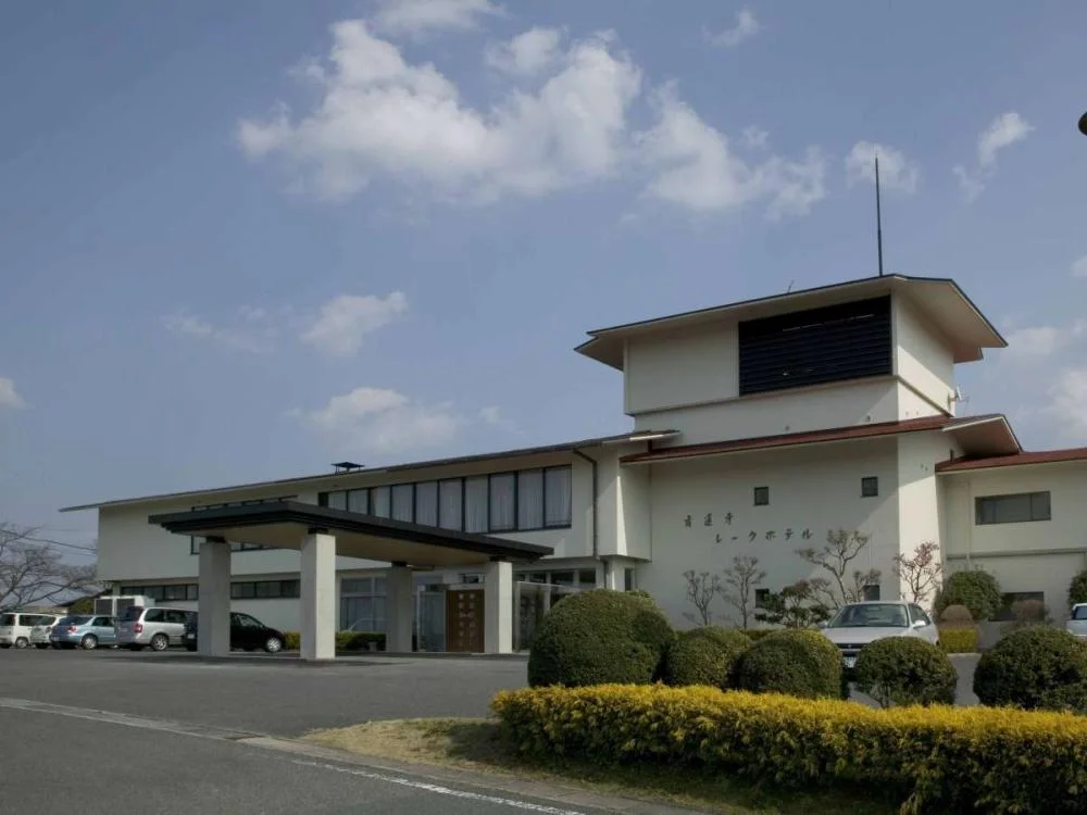 香落渓温泉 名香の湯 展望露天風呂 青蓮寺レークホテルの外観