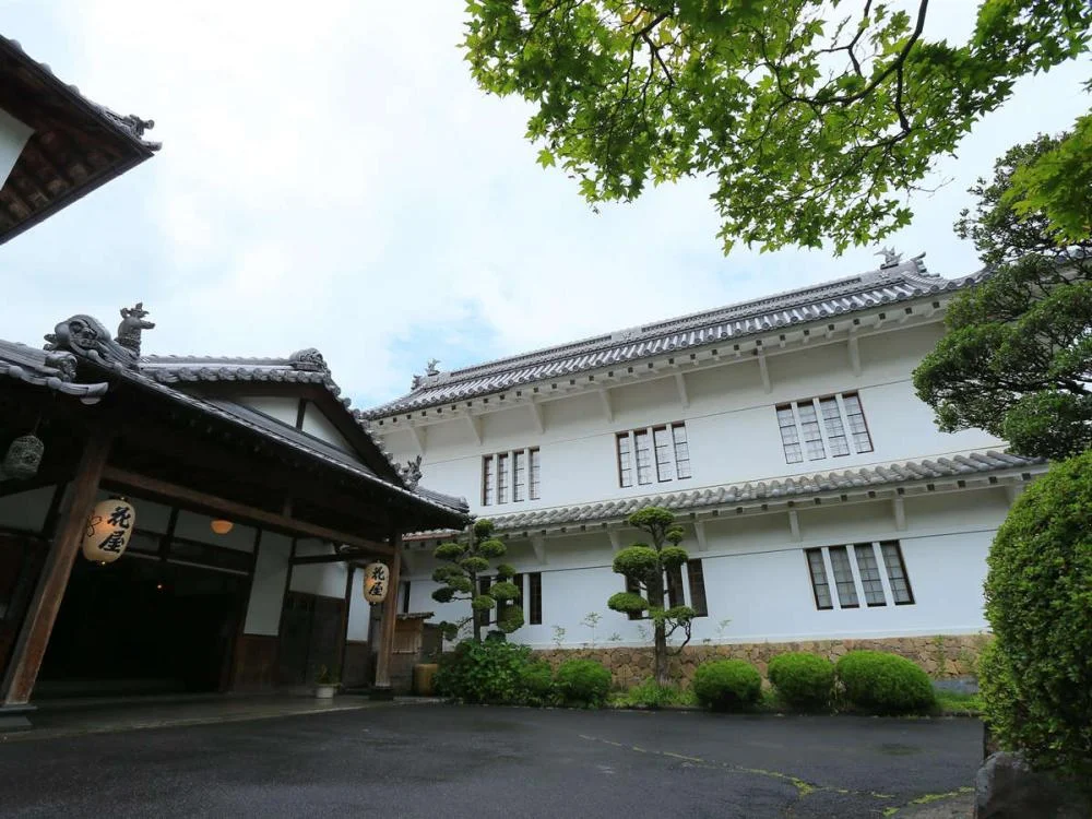 旅館 花屋の外観
