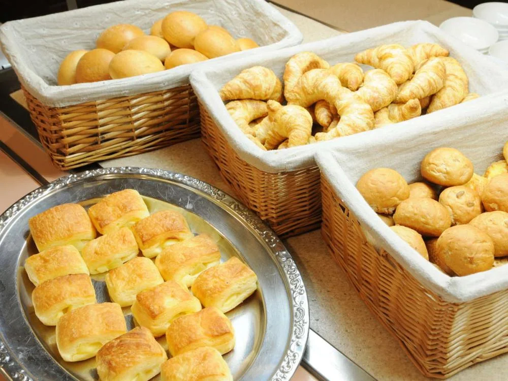 白馬ホテルパイプのけむりの朝食のパン