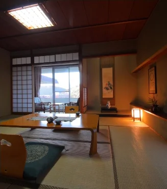 雲仙温泉　創業元禄八年　雲仙湯守の宿　湯元ホテルの部屋