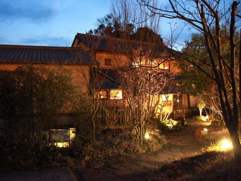 奥壱岐の千年湯　平山旅館　＜壱岐島＞ 外観