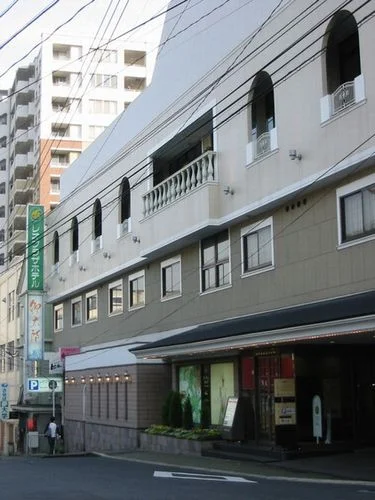 佐世保レオプラザホテル 外観