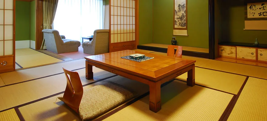 月岡温泉　村上館　湯伝の部屋