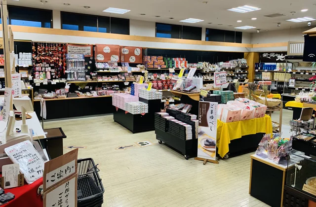 月岡温泉　ホテル清風苑のお土産店