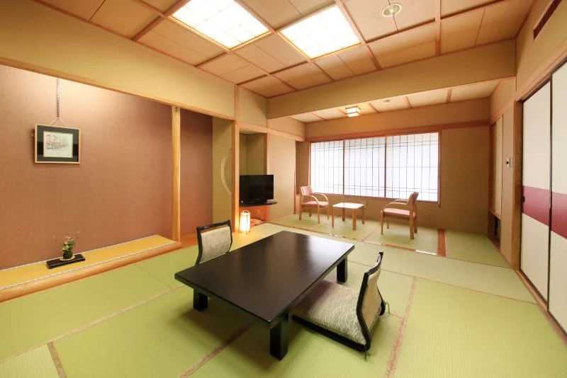 弥彦温泉　四季の宿　みのや 部屋