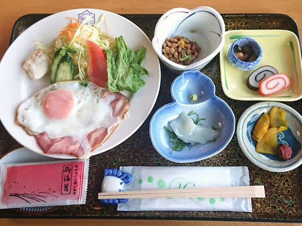 親不知観光ホテルの朝食