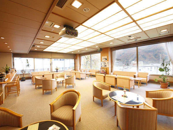 越後湯沢温泉 和みのお宿 滝乃湯 ロビー