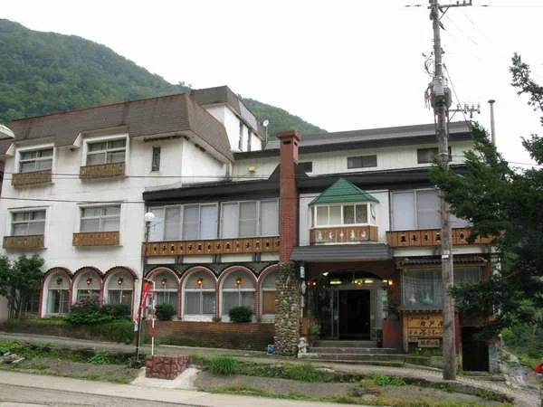 ホテル岩戸屋 外観