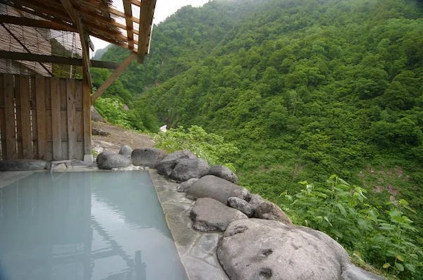 燕温泉 ホテル花文(旧中村屋旅館) 大浴場