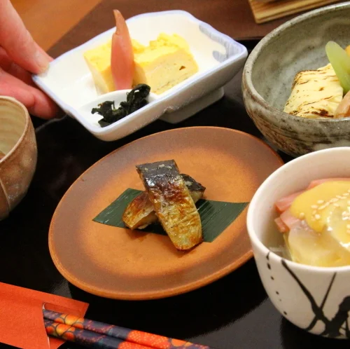 麒麟山温泉　雪つばきの宿　古澤屋の朝食