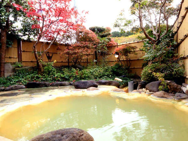 山の湯 かずよの大浴場