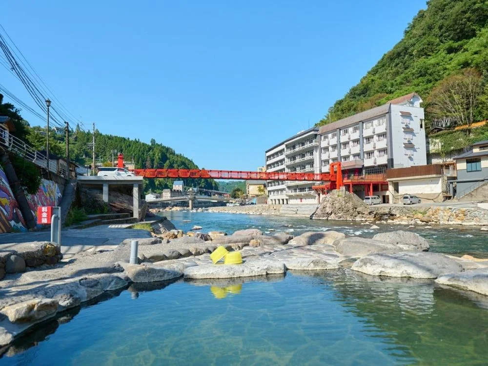 天ヶ瀬温泉成天閣の外観