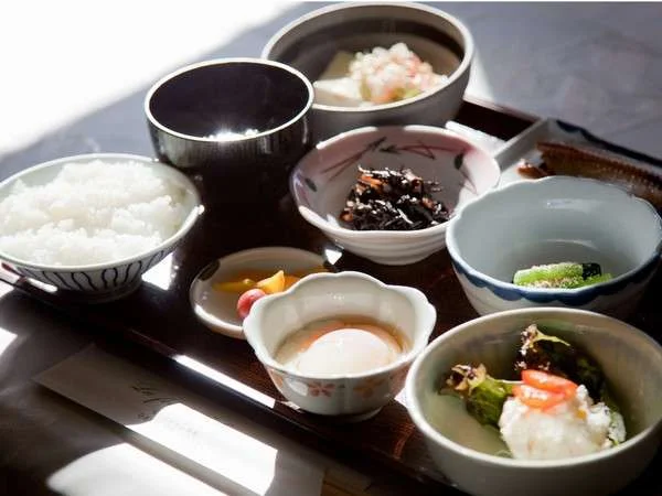 和味の宿 ラ・フォーレ吹屋の朝食