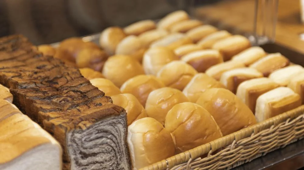 アパホテル<大阪肥後橋駅前>の朝食のパン