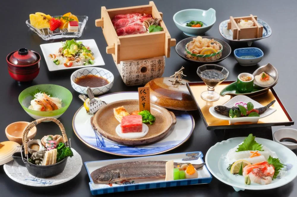 ホテル　グランデはがくれ 夕食