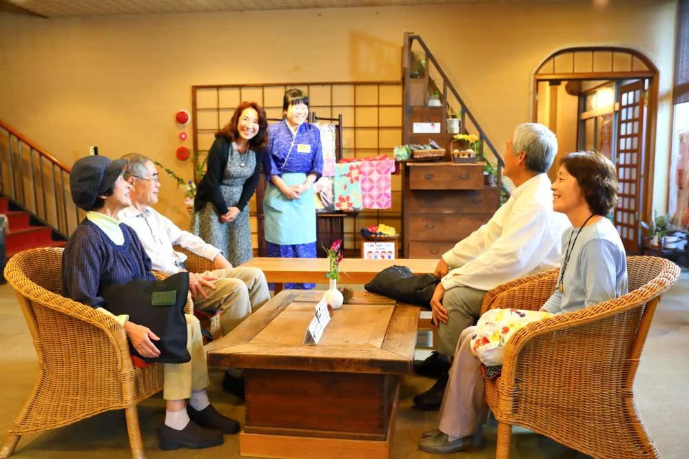 嬉野温泉 花とおもてなしの宿 松園 ラウンジ