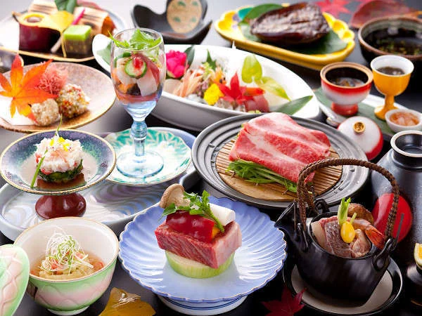 嬉野温泉　割烹旅館　鯉登苑（りとうえん）の夕食
