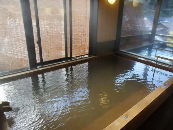 温泉津温泉　旅の宿輝雲荘の大浴場