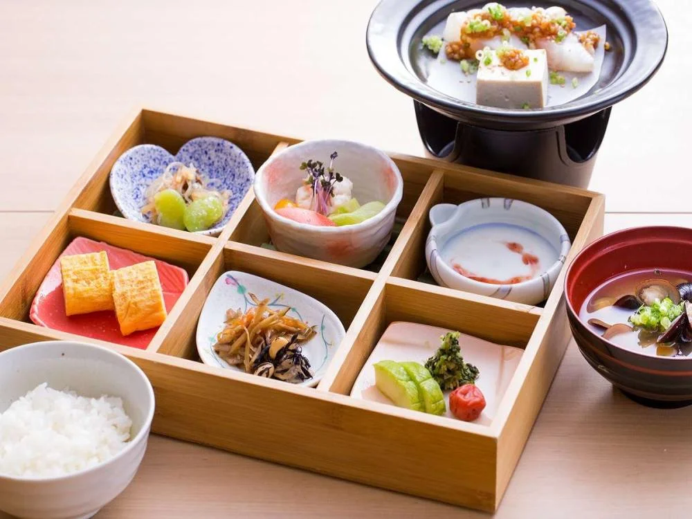 野津旅館の朝食