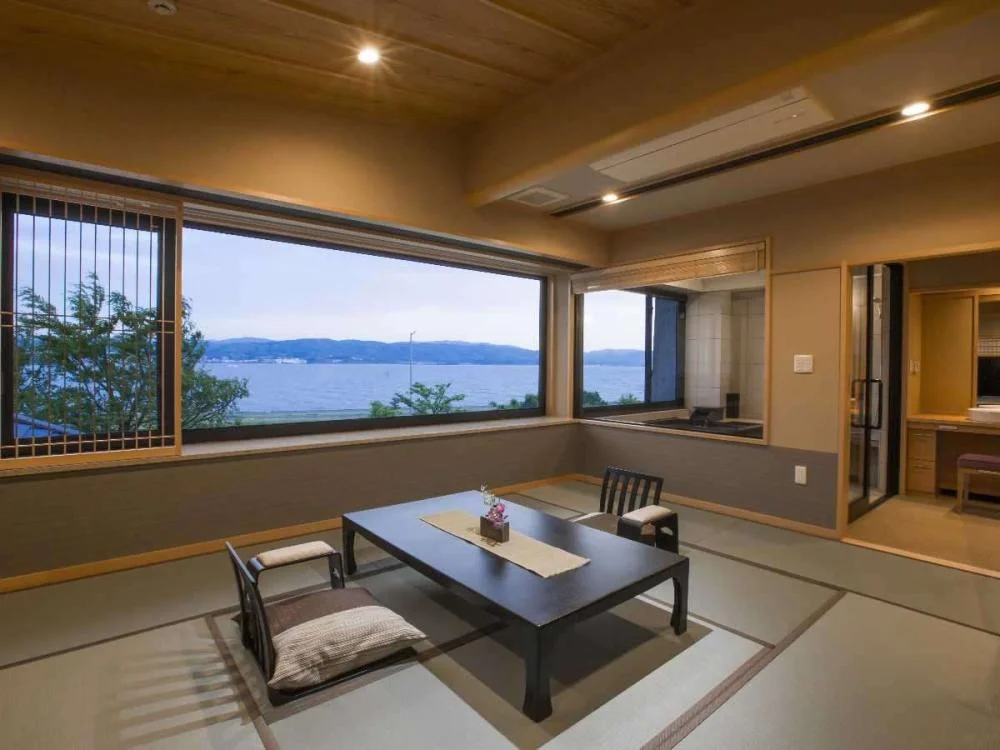 松江しんじ湖温泉　なにわ一水の部屋