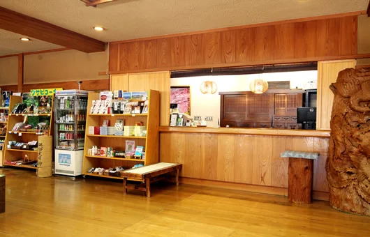 伊豆最大の大滝　ＡＭＡＧＩＳＯ－天城荘－［ＬＩＢＥＲＴＹ　ＲＥＳＯＲＴ］のロビー