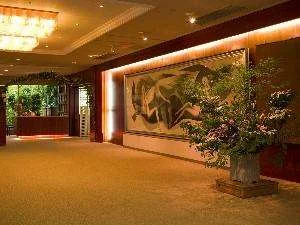 伊豆長岡温泉 ホテルサンバレー富士見のロビー