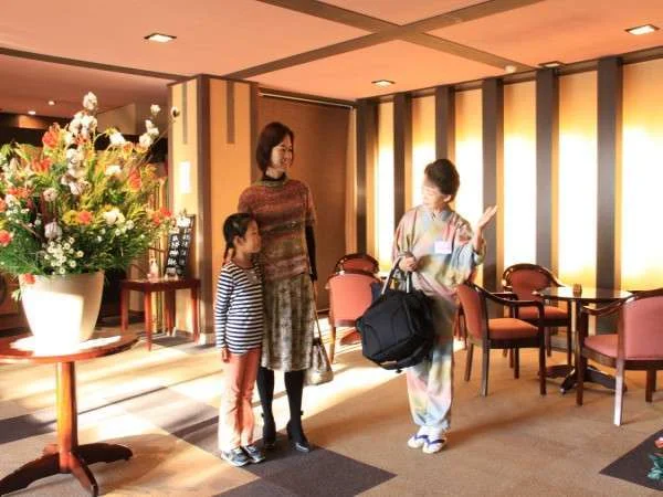 土肥温泉 牧水荘土肥館のラウンジ