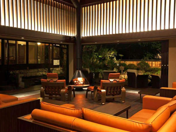 東府やResort&Spa-Izuのラウンジ