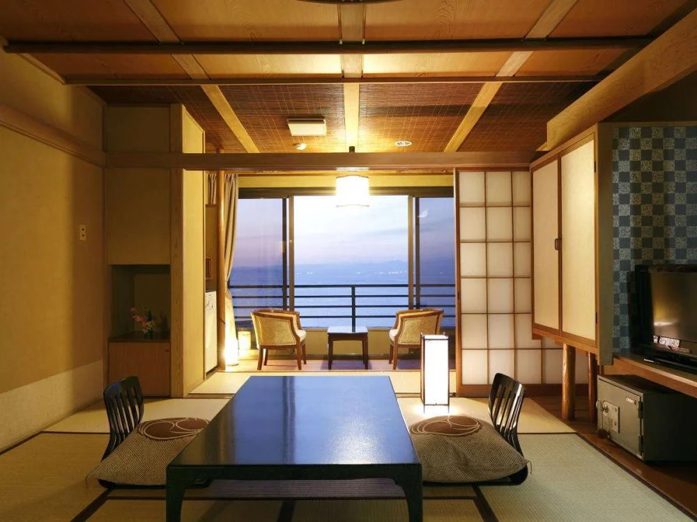 西伊豆土肥温泉 碧き凪ぎの宿明治館の部屋