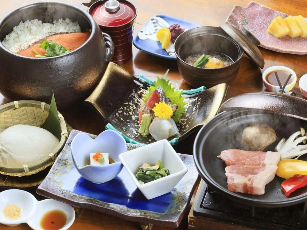 〜IRORIダイニング〜 ゆとりろ西伊豆の夕食
